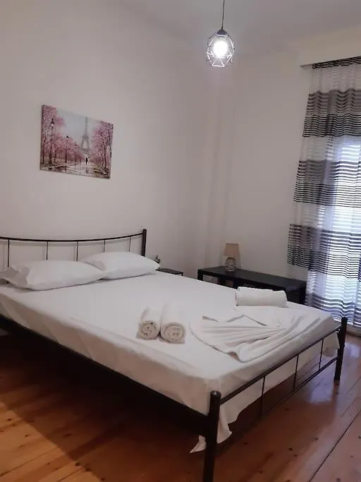 شقة Cozy Appartment In The Centre Of Thessaloniki!